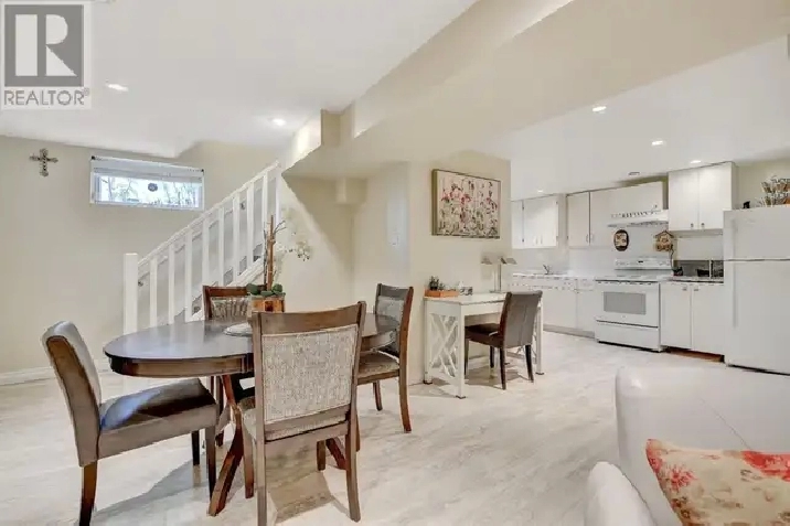 2 Bed, 2 Bath, Bsm’t suite – Utilities Incl