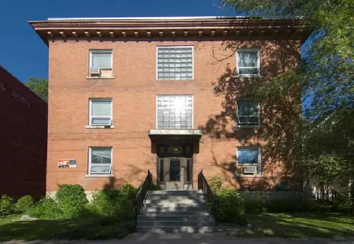 42 LANGSIDE - 2 BR available August 1st