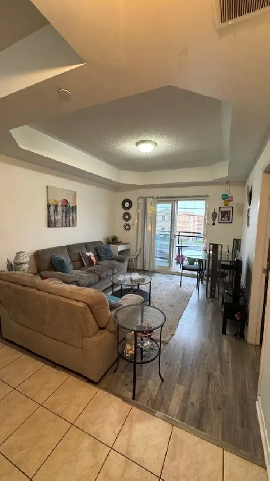 Prime location in Mississauga, 1 Bedroom Condo for rent.