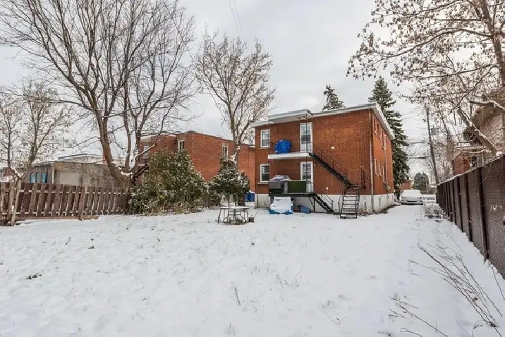 6½ (tout inclus) à louer, rue Alphonse, Brossard