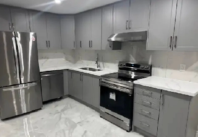 2 Den Basement Apartment in Newmarket July/August 1st