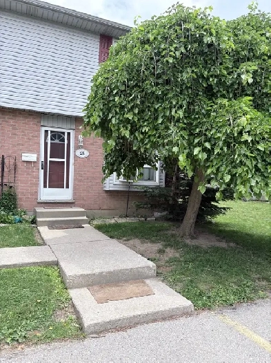 White Oaks 3 Bedroom townhouse