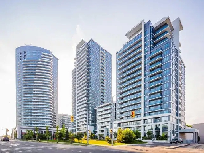 Large, Furnished Room in a Modern Condo,  Yonge St and Steels Av