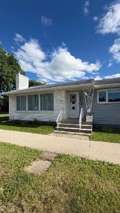 Clean, Spacious, Beautiful Home for Rent