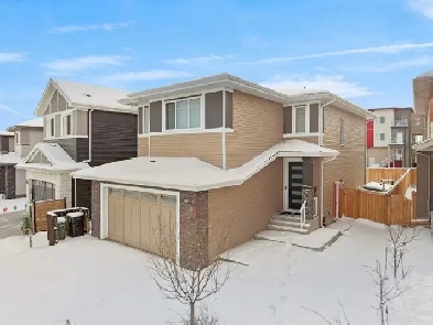 For Rent - Beautiful Family Home in Trumpeter, Edmonton