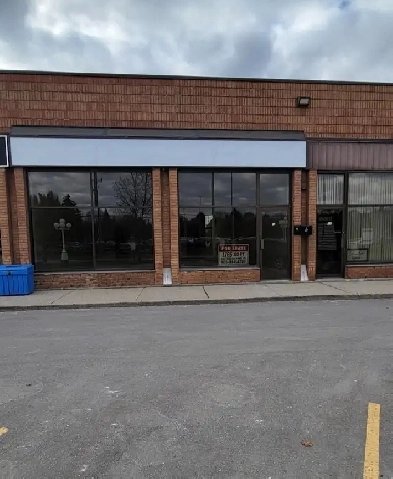 Commercial/Industrial Office/Showroom Space for Lease 1765 sq.ft