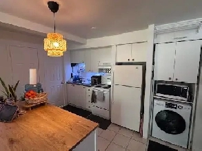 BOISBRIAND JOLI PETIT 3 1/2 (SOUS-SOL) - PRÈS DE PLACE ROSEMÈRE.