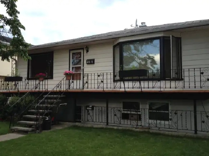 Main Floor House for Rent