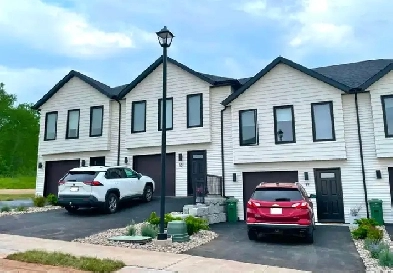 FOR RENT: Newly Built 3 Bed 2.5 Bath Townhome in Wolfville NS