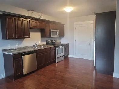 2 bedroom apartment Torbay,nl