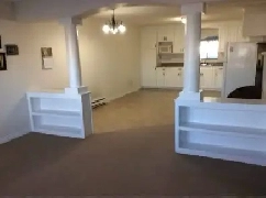 Ground level apartment. Centreville