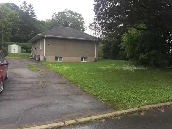 Parking spot for rent