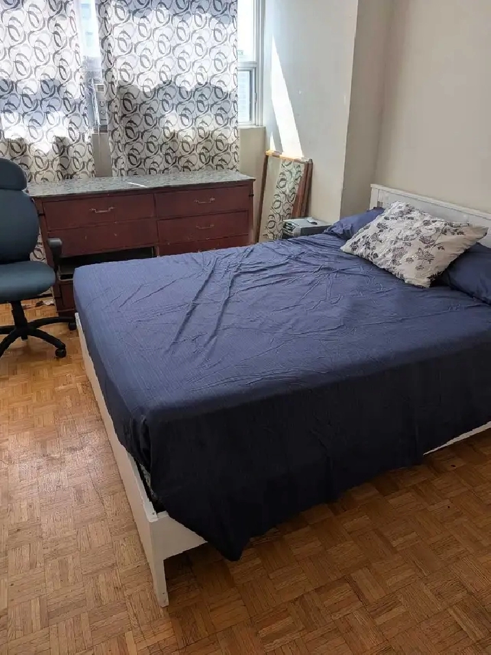 Mississauga 800$ one room bedroom
