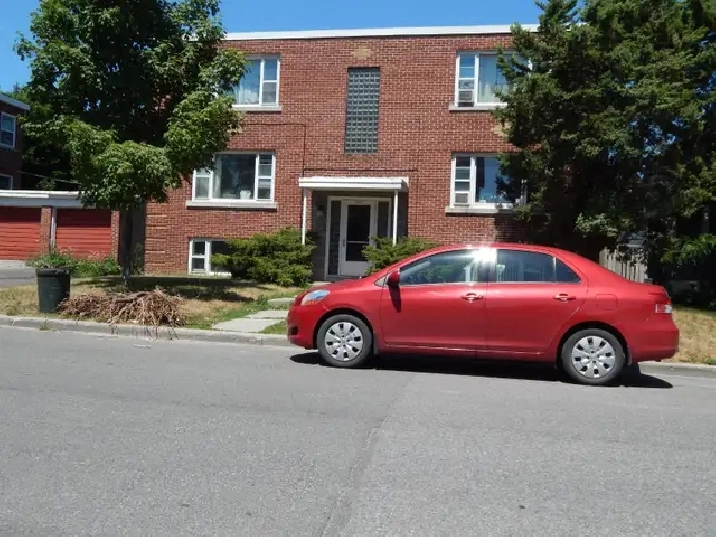 2Bdr Apt in Westboro Aug..1st,$1690/m