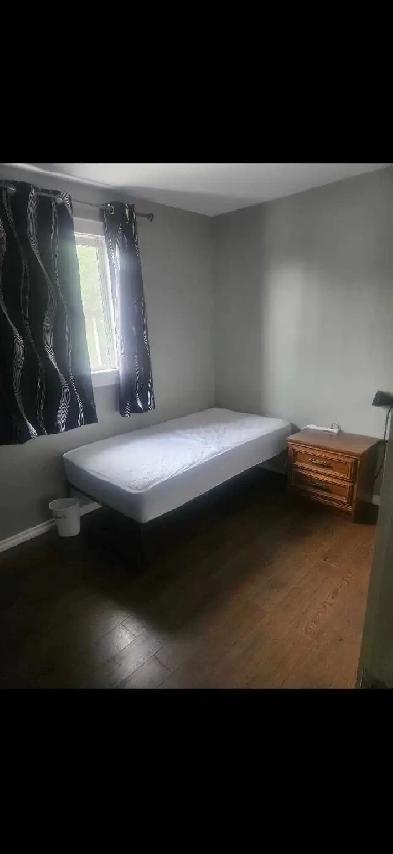 North battleford room for rent