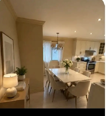 BEAUTIFUL 2 BEDROOM APARTMENT LUXURIOUS FOR AUGUST 1