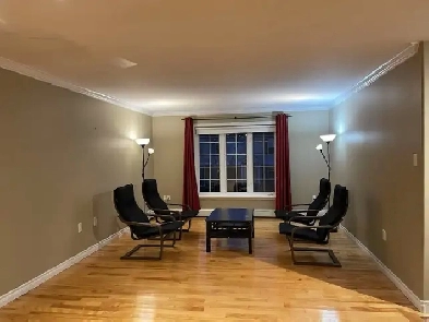 4-Bedroom Semi-detached House in Clayton Park Available August 1