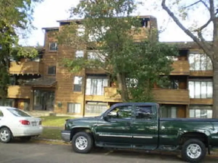 Great Location! 1 Bedroom -  Available Now!