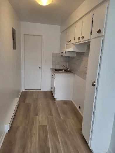 Renove 3 1/2 & 4 1/2 - 1 bedroom & 2 bedroom apartment a louer