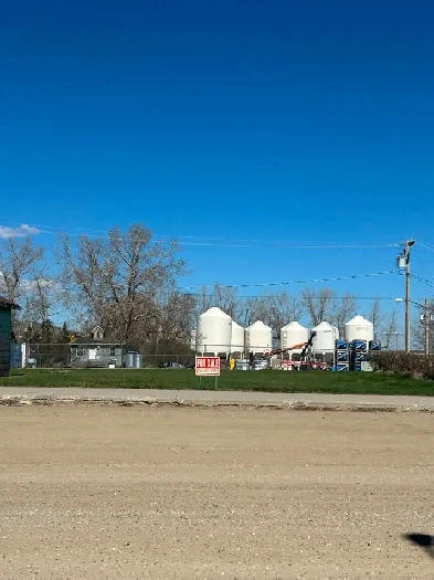 Commercial Lot in Tugaske SK