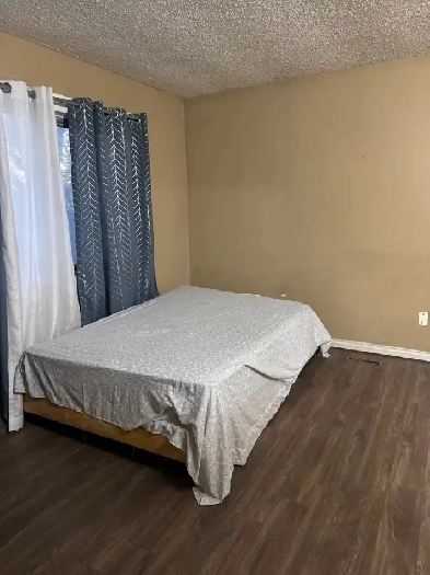 Furnished room$550 Monthly (Confederation dr) utilities included