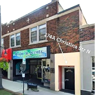 $1,265 – Spacious 690 sq ft 1-Bedroom – 1 Block from Waterfront