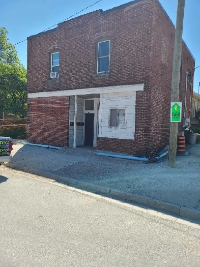 BEAUTIFUL 1 BEDROOM APARTMENT