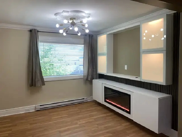 Corydon Village/Osborne Village-527 McMillan Ave