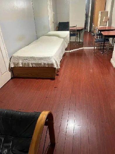 Rent Room, for a Male