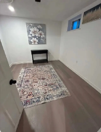 Private room for rent