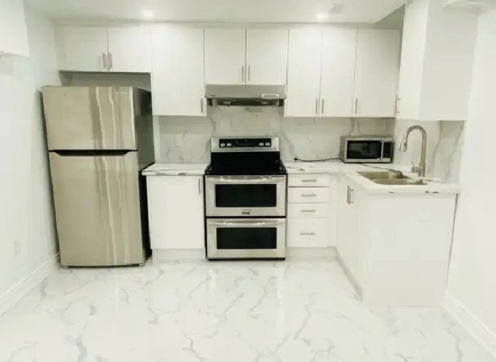 Basement for girls brampton Airport Rd & Braydon Blvd