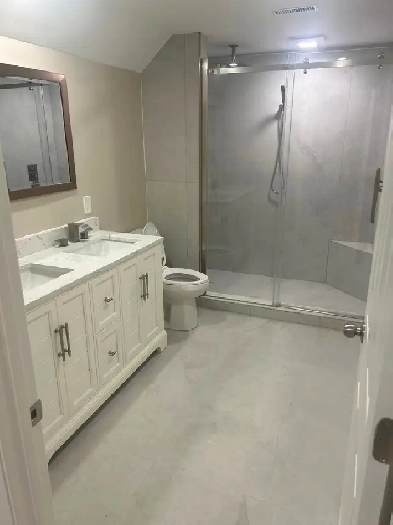 2 Bedroom North End Newly Renovated Near Lake!
