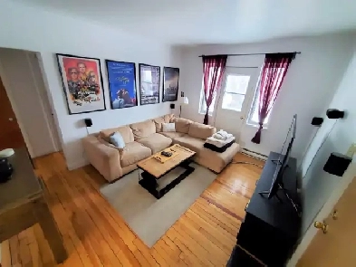 Large spacious bright 3 1/2 and 4 1/2 apt. in Sainte-Anne
