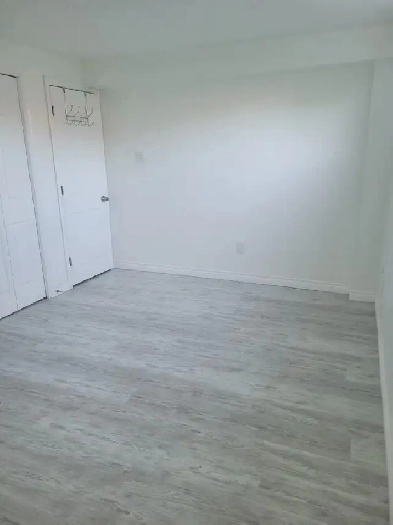 Bedroom for Rent (July 1st)