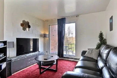 4 1/2 au 5260 rue BANVILLE, EAU CHAUDE INCLUS, LES SAULES