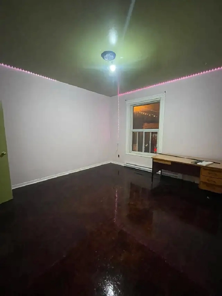 3 Bedrooms Apartment Montreal Ontario East QC