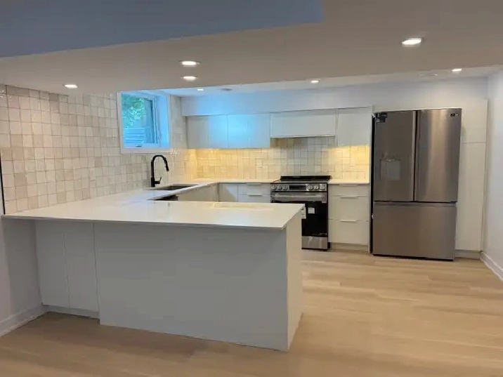 Brand New 3 Bedroom 2 Bathrm Laundry 2 Parking Alta Vista
