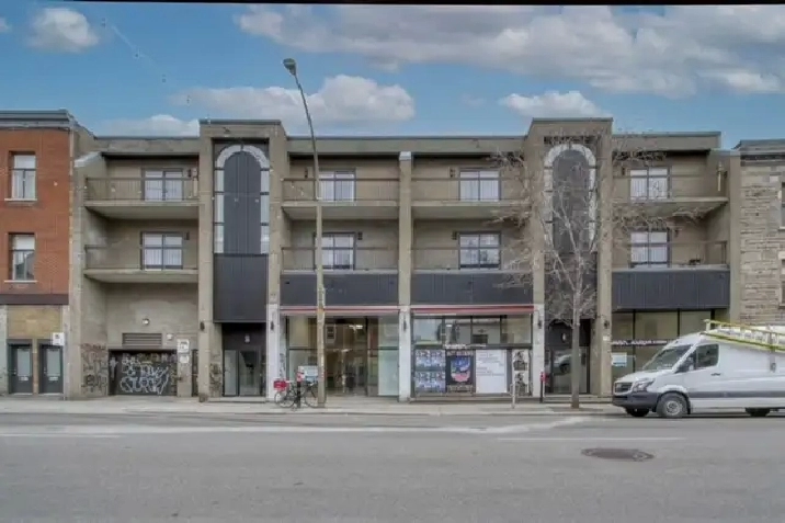 4 1/2 À LOUER/FOR RENT MONTREAL PLATEAU MONT-ROYAL