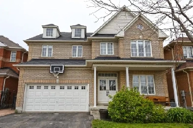 Excellent four bedroom house ,21 Perkins dr Brampton at 3100 dol