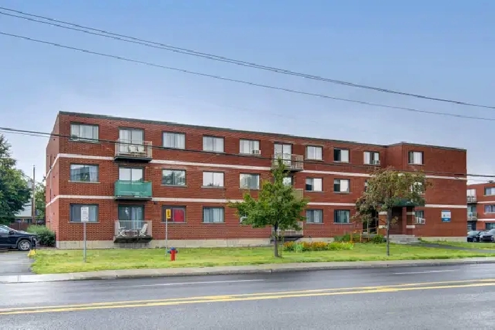 4 1/2 À LOUER BOUCHERVILLE - SPACIEUX, BIEN ENTRETENU