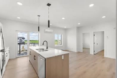 Spacious 2 Bed 2 Bath Apartment to Rent in Steinbach!