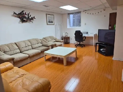 Yonge & Steeles: Basement apt 2beds, Furnished $1800