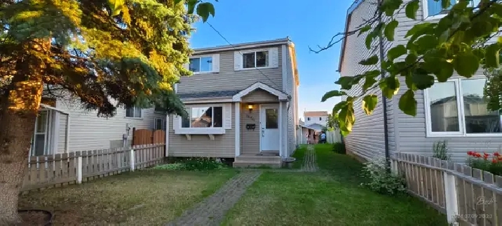 Single House near school in West  Available Aug.15th 2026