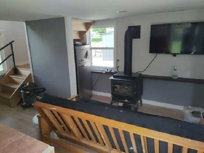Small lakeside apartment for short term stays
