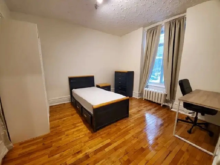 chambre meublée tout inclus All included room for rent