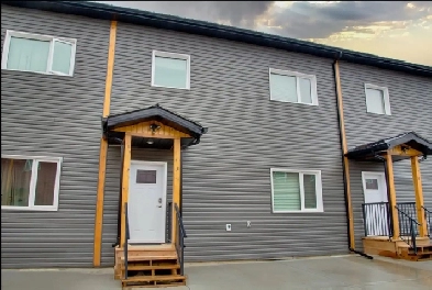 3 bedroom 2.5 bath in whistle bend