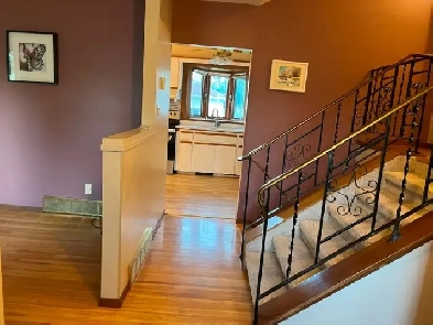 Beautiful house for moving sale