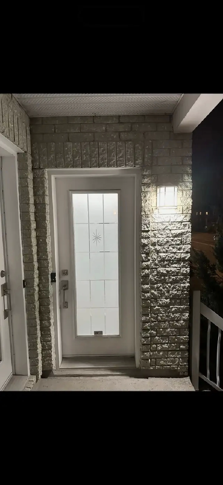 5 1/2 for rent - 4372 avenue de la renaissance , laval Qc