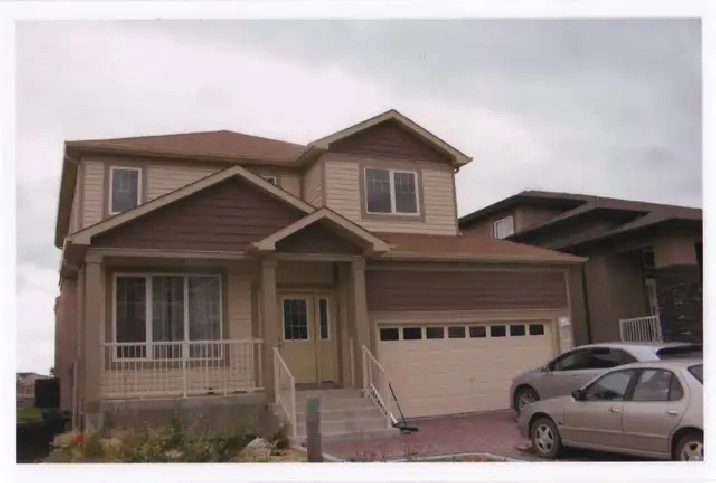 Beatiful bridge water forest house for rent! Available July 1st