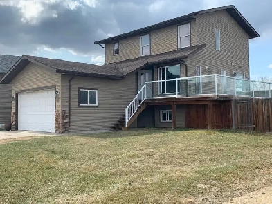 MODERN 2 BD LEGAL BASEMENT SUITE. JOHNSTONE-RED DEER